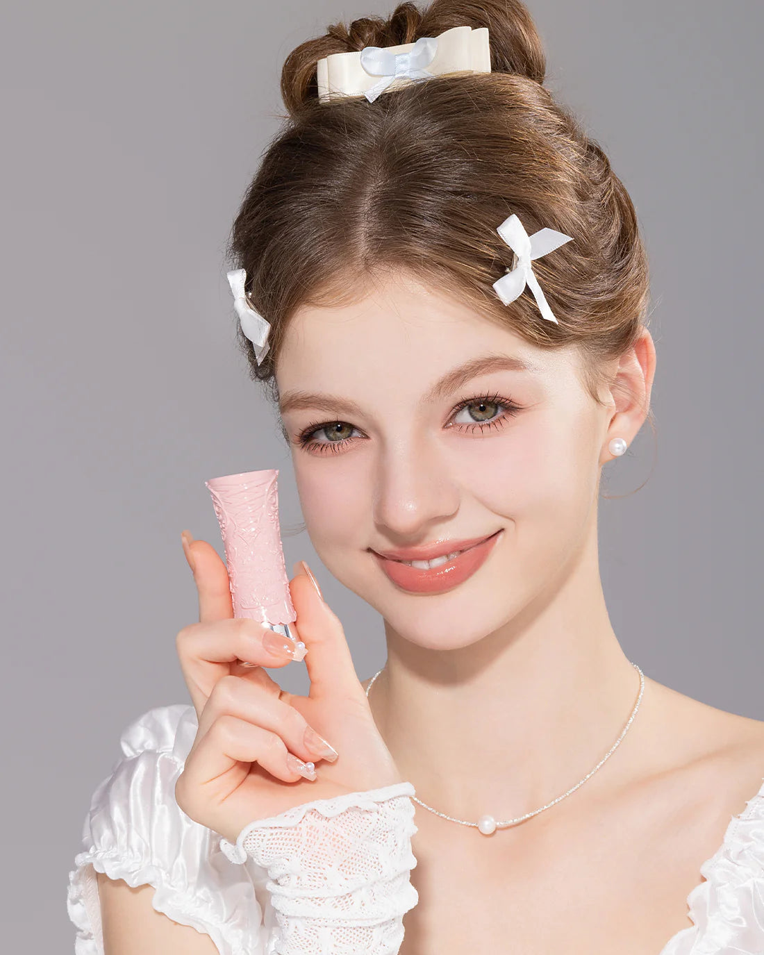 Swan Ballet Shine Lipstick – B01 Little Star