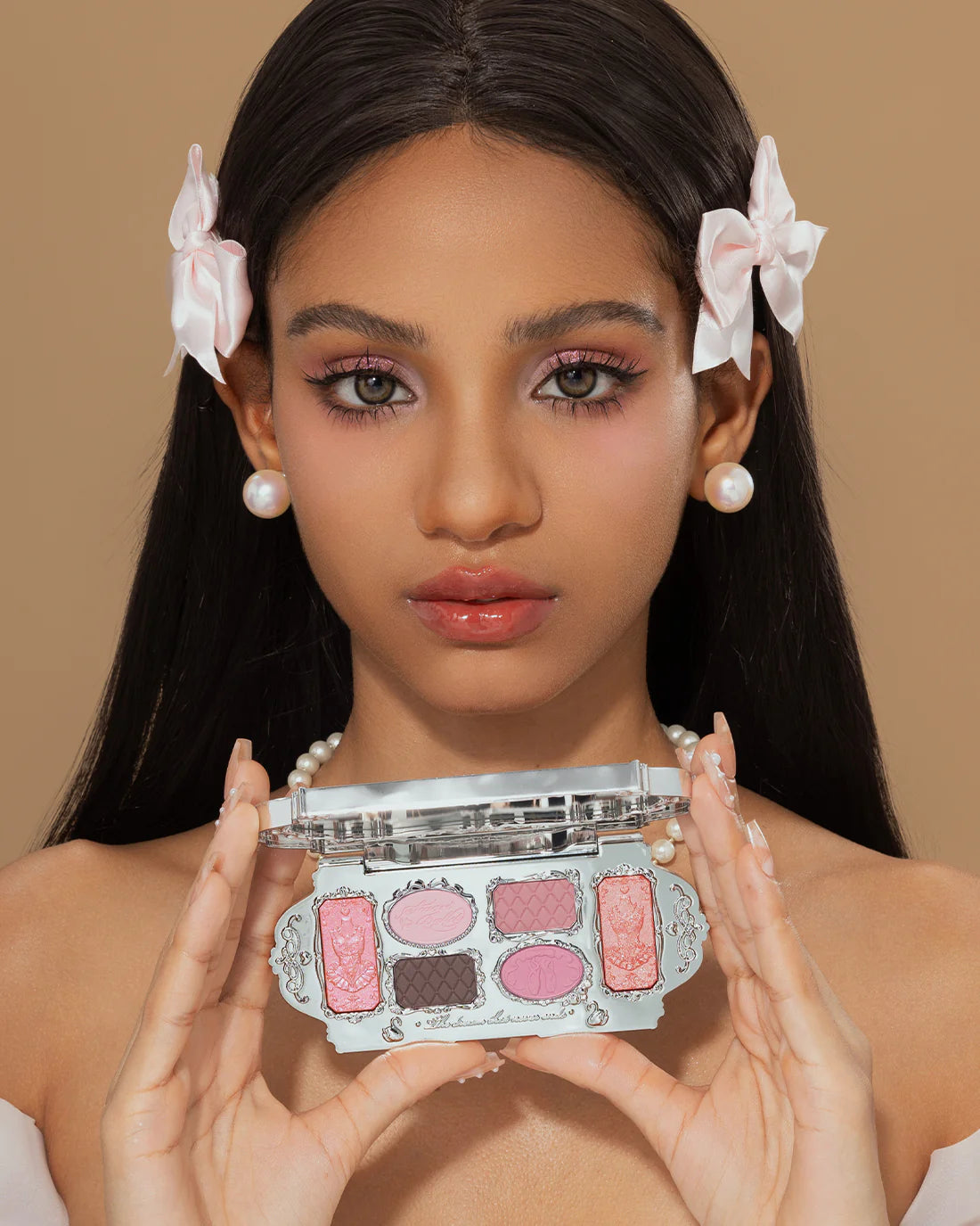 Swan Ballet Six-Color Makeup Palette – 03 Pink Swan